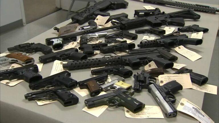 De Soto Gun Show